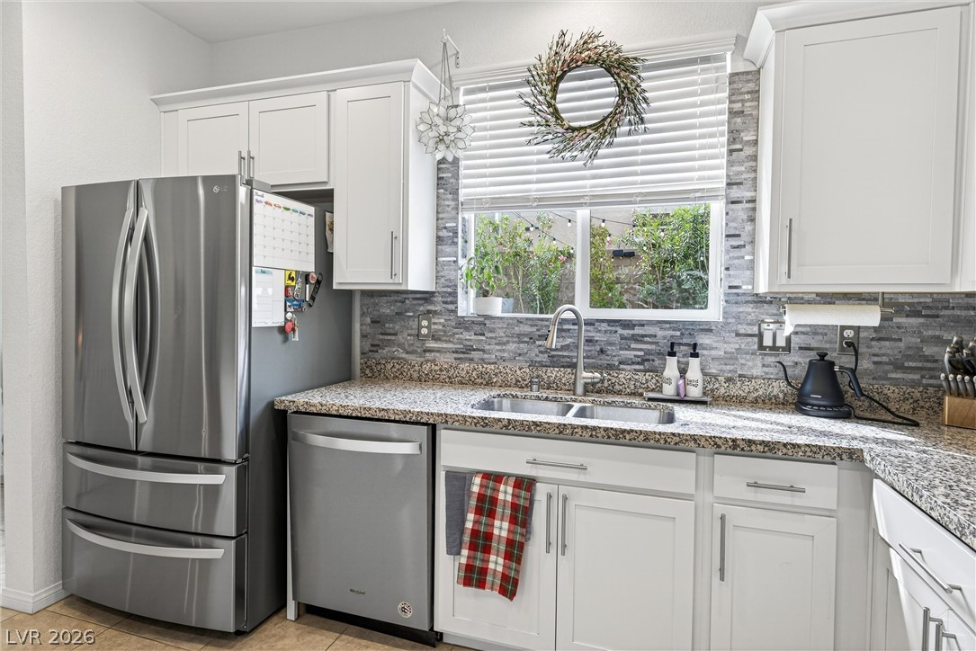 9839 Poplar Point Court Las Vegas, NV 89178 - Photo 12 of 33