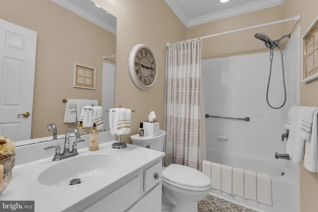 $525,000 | 12 Meadowbrook Alley, Barnegat, NJ 08005