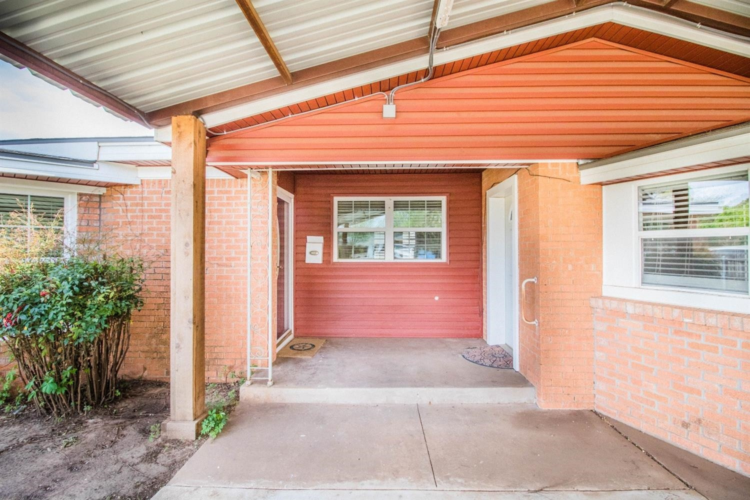 2803 54th Street Lubbock, TX 79413 - Photo 3 of 21 Photo 3