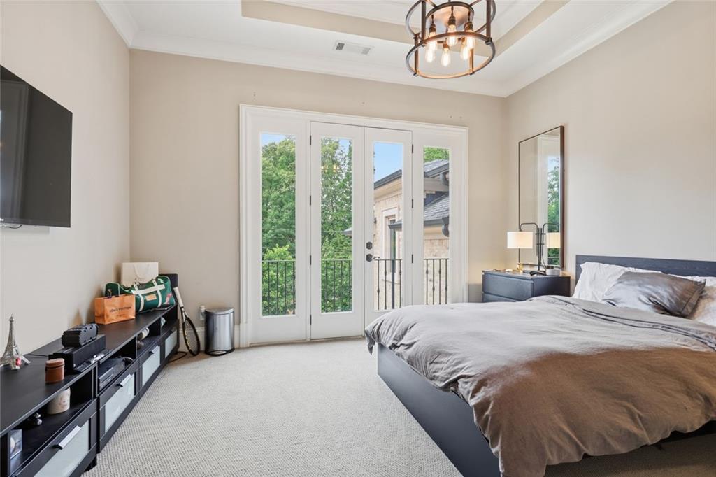 5965 Riverside Drive Sandy Springs, GA 30328 - Photo 9 of 44