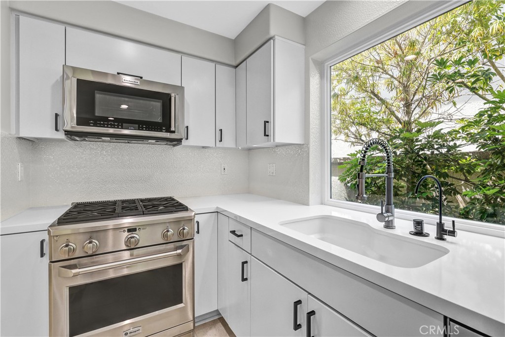 10 Monaco Dana Point, CA 92629 - Photo 13 of 51