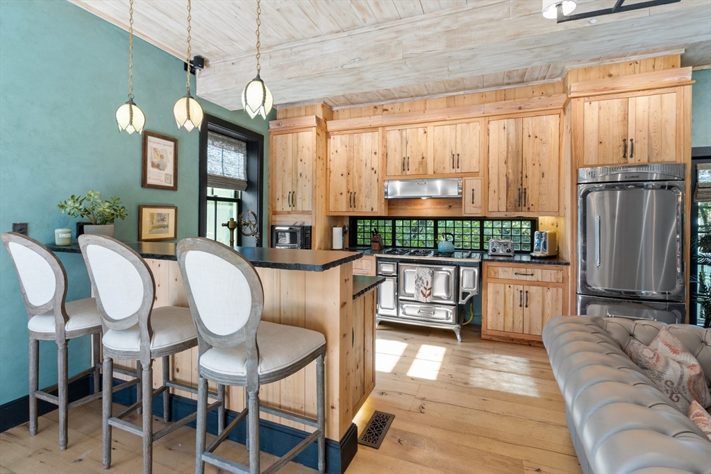 7 R Brewer Street, Unit 7R Boston, MA 02130 - Photo 5 of 33