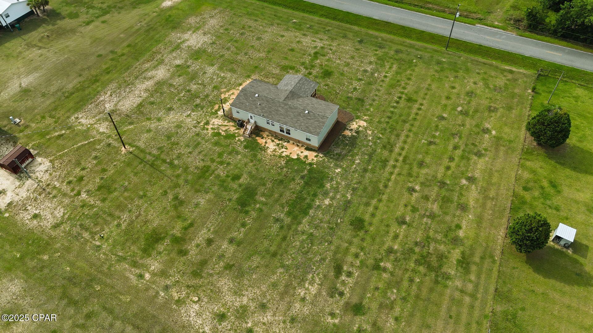 6815 Welcome Church Road Grand Ridge, FL 32442 - Photo 22 of 23