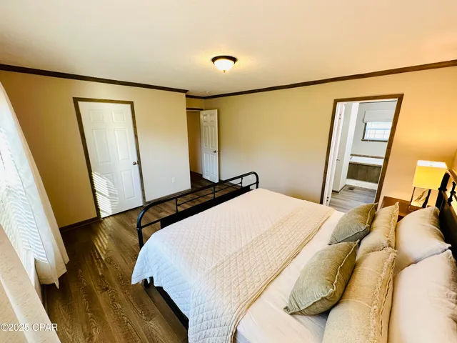 $199,999 | 6815 Welcome Church Road, Grand Ridge, FL 32442