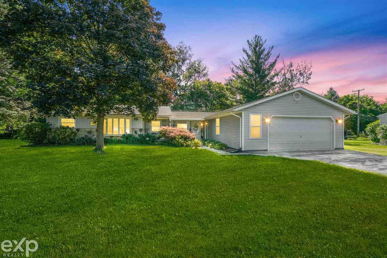 50550 Cedargrove Road Utica, MI 48317 - Photo 1 of 36 50080178.JPG