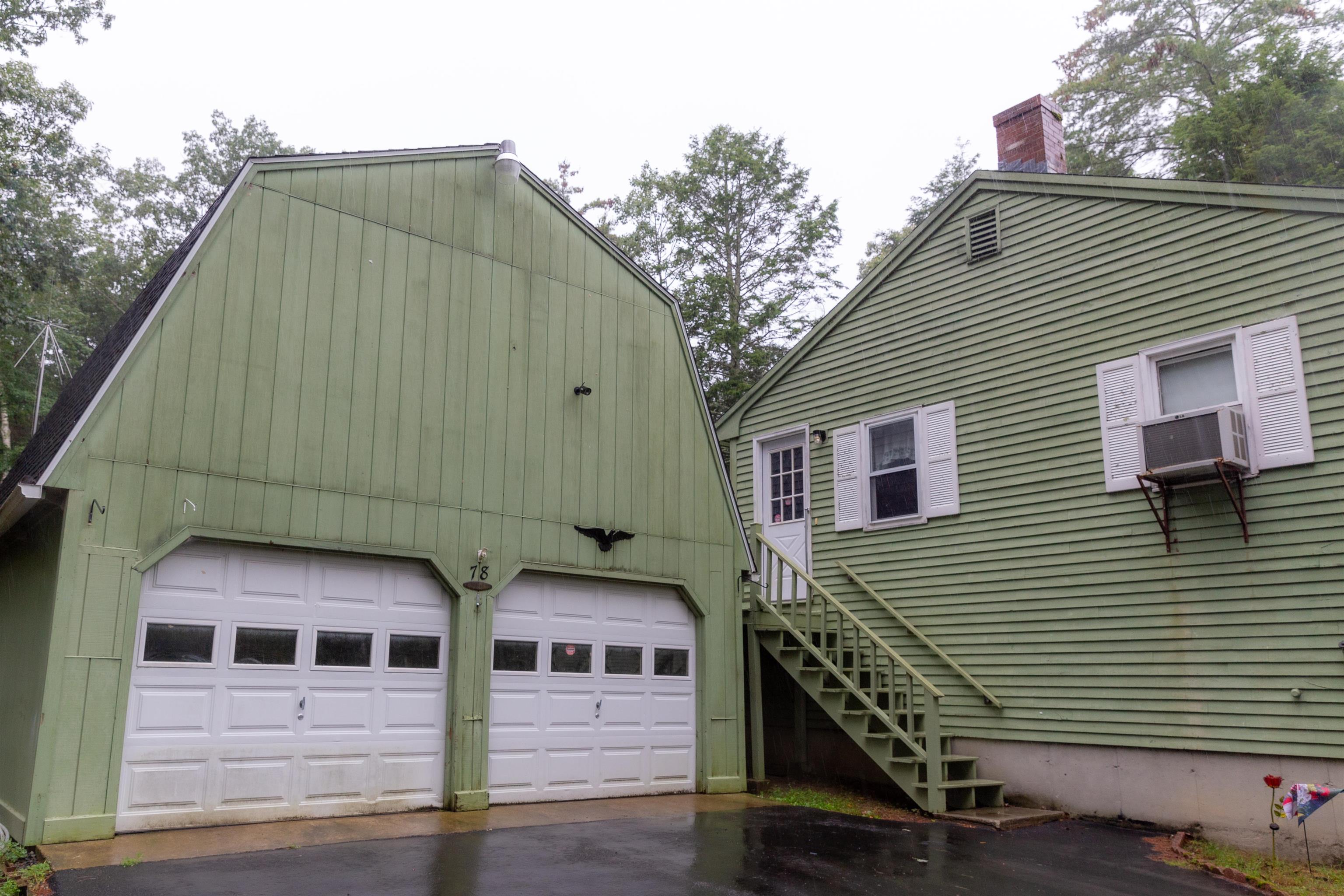 78 Mountain Road York, ME 03902 - Photo 2 of 3