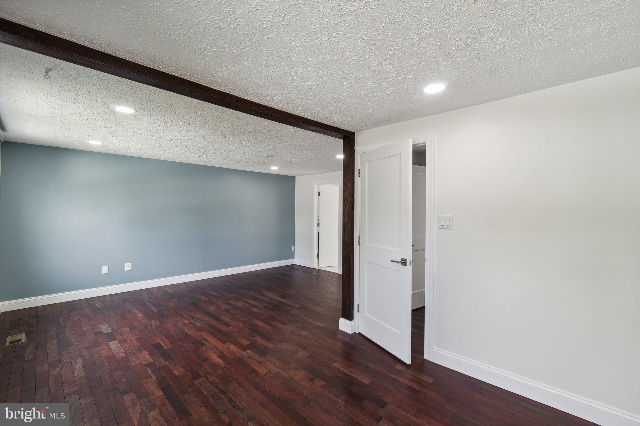 18905 Perrone Drive Germantown, MD 20874 - Photo 13 of 37