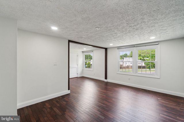 $645,000 | 18905 Perrone Drive, Germantown, MD 20874