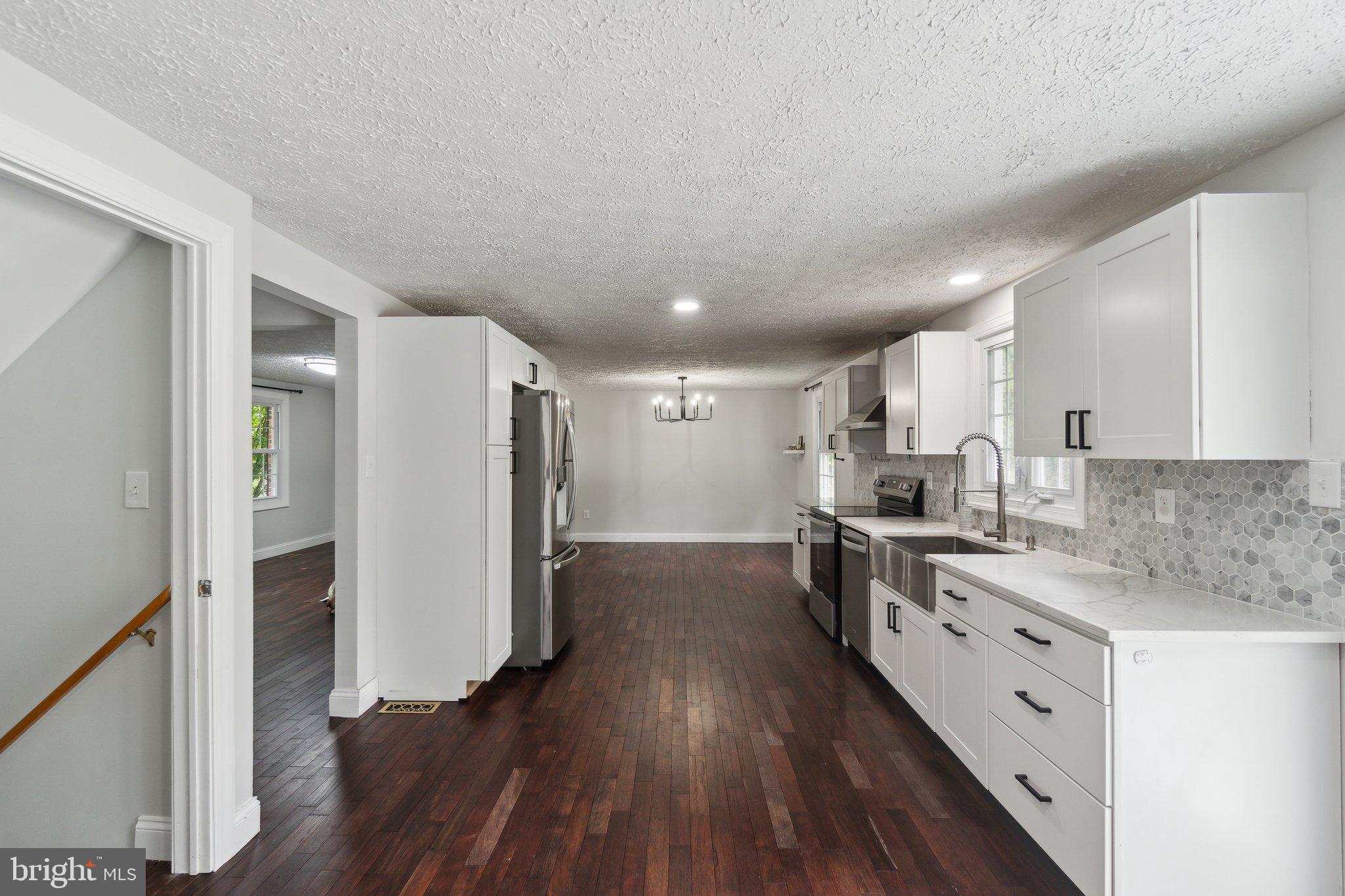 18905 Perrone Drive Germantown, MD 20874 - Photo 7 of 37