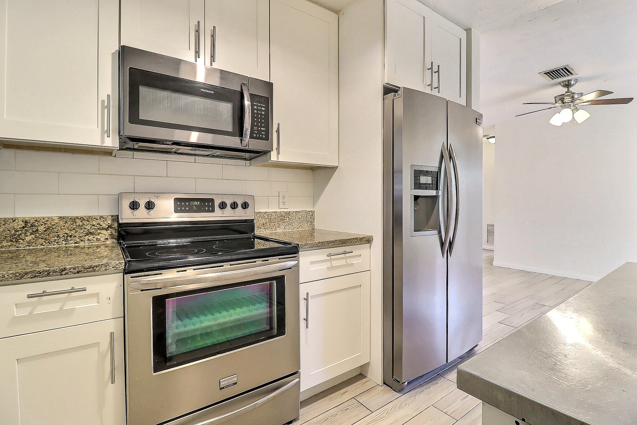 337 Mid Pines Road Palm Springs, FL 33461 - Photo 4 of 32 1151c441aed0df8d03893d9fd6eacea54c80565b