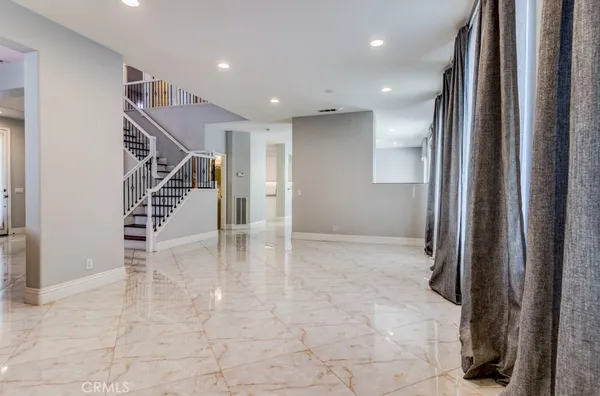 $7,300 | 8 Zinnia, Irvine, CA 92618
