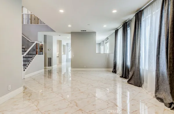 $7,300 | 8 Zinnia, Irvine, CA 92618