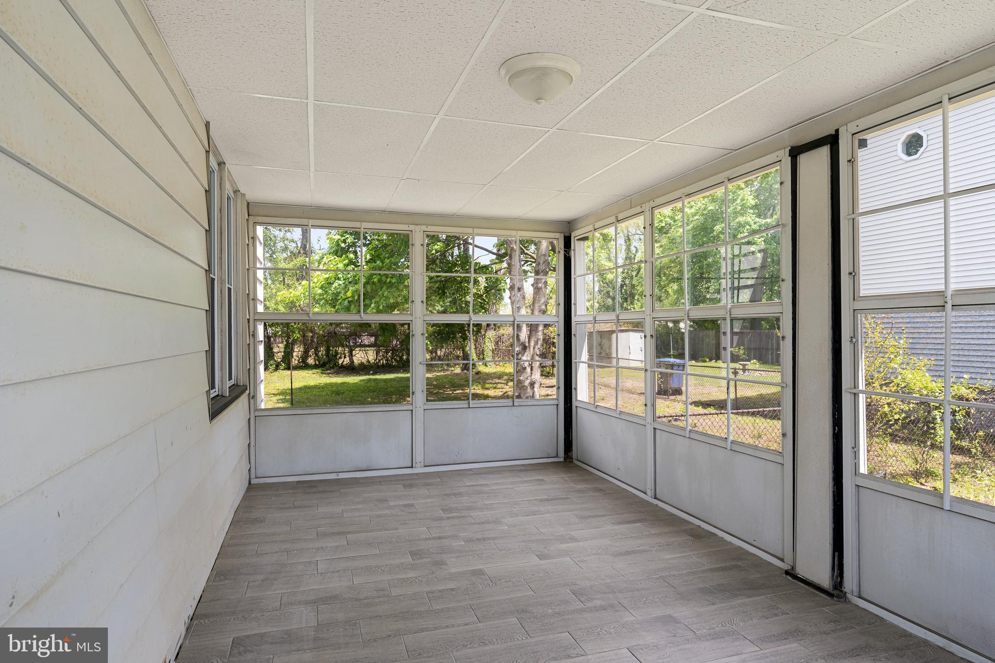 24 North Chester Avenue Riverside, NJ 08075 - Photo 4 of 24