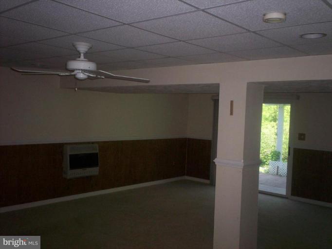 1450 Canterbury Road Front Royal, VA 22630 - Photo 13 of 21 Recreation Room
