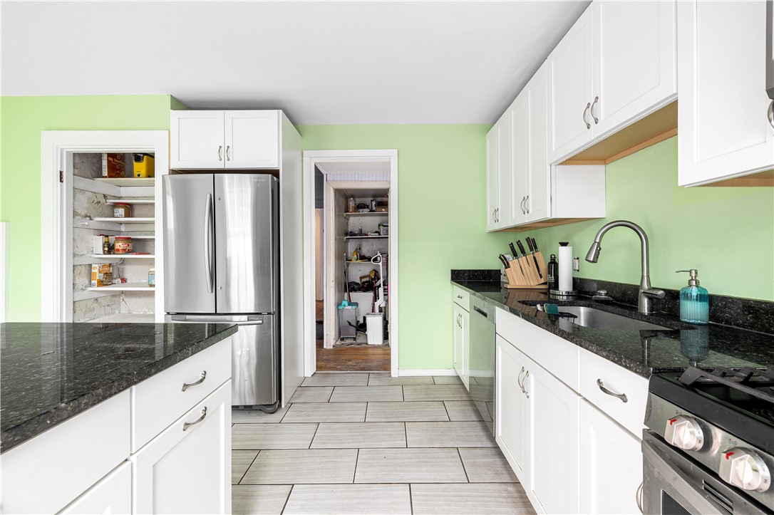 34 Congdon Street Providence, RI 02906 - Photo 15 of 46