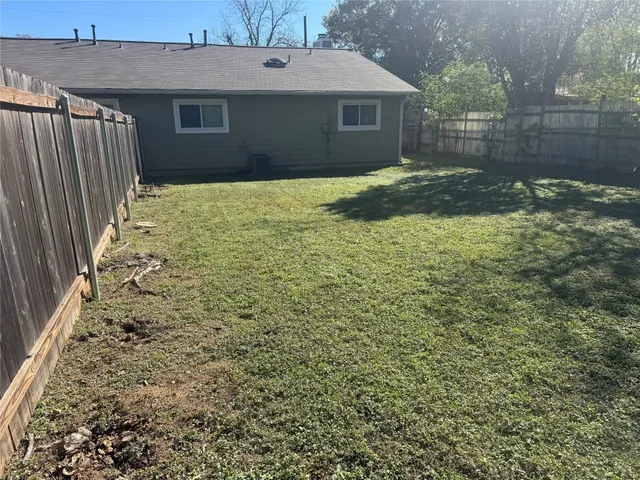 $1,695 | 6204 Linda Lane, Unit A, Austin, TX 78723