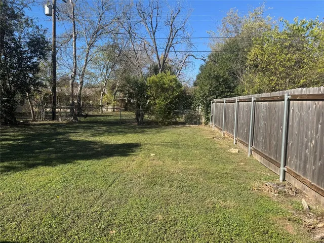 $1,695 | 6204 Linda Lane, Unit A, Austin, TX 78723