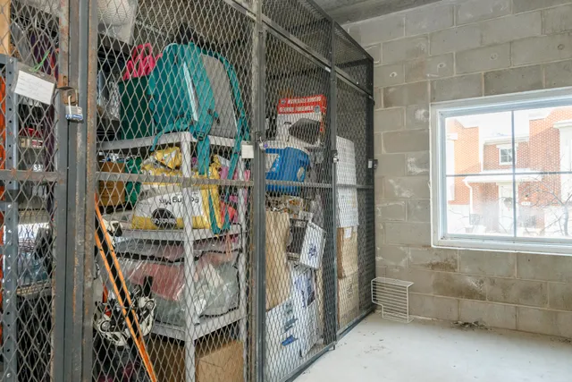 $230,000 | 3930 South Lake Drive, Unit 302, St. Francis, WI 53235