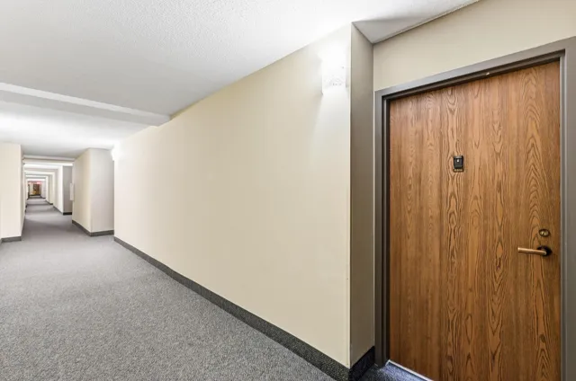 $105,000 | 2601 Kenzie Terrace, Unit 425, St. Anthony, MN 55418