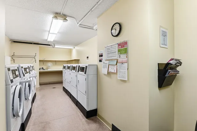 $105,000 | 2601 Kenzie Terrace, Unit 425, St. Anthony, MN 55418