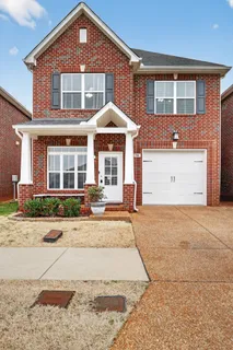 $329,900 | 706 Indian Ridge Circle, White House, TN 37188