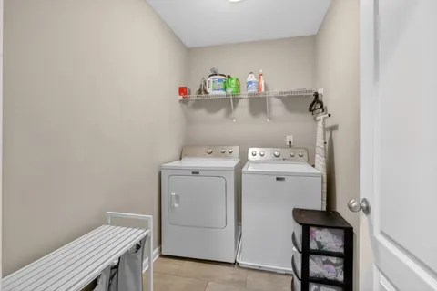 $329,900 | 706 Indian Ridge Circle, White House, TN 37188