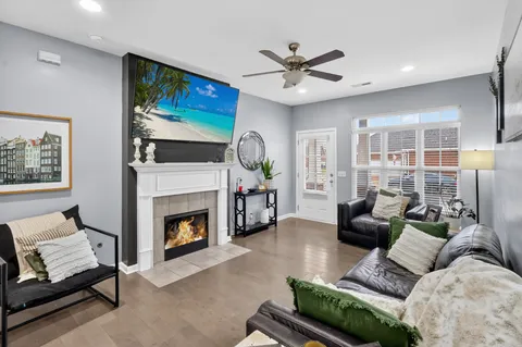 $329,900 | 706 Indian Ridge Circle, White House, TN 37188