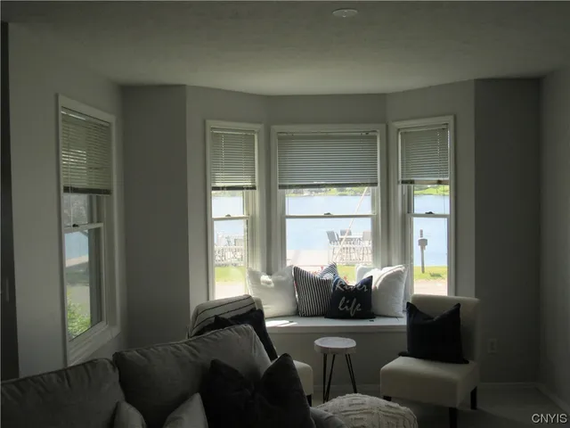 $2,500 | 28 East River Road, Unit 1, Hastings, NY 13036