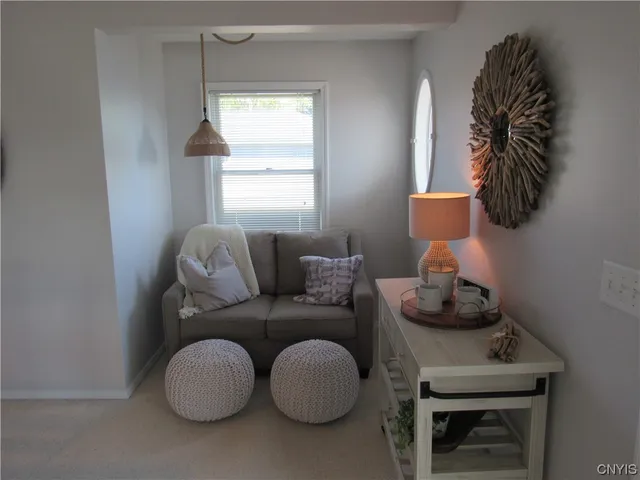 $2,500 | 28 East River Road, Unit 1, Hastings, NY 13036