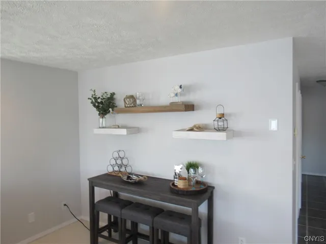 $2,500 | 28 East River Road, Unit 1, Hastings, NY 13036