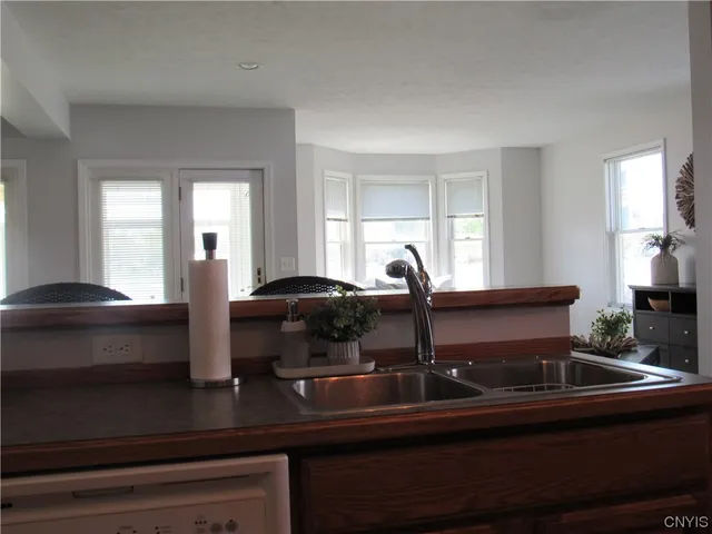 $2,500 | 28 East River Road, Unit 1, Hastings, NY 13036