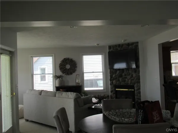 $2,500 | 28 East River Road, Unit 1, Hastings, NY 13036