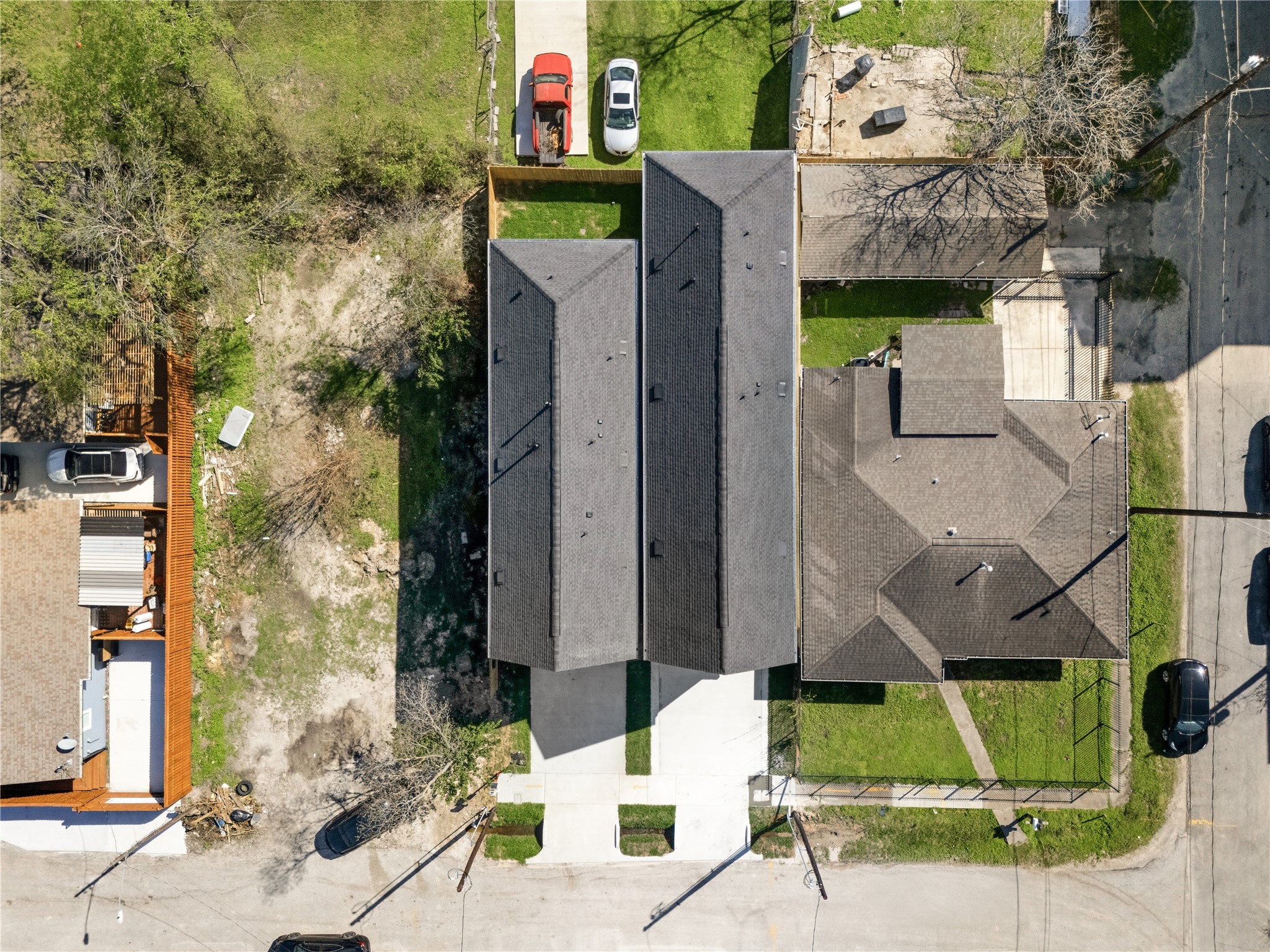 4610 Gunter Street Houston, TX 77020 - Photo 41 of 43 an aerial view of a house