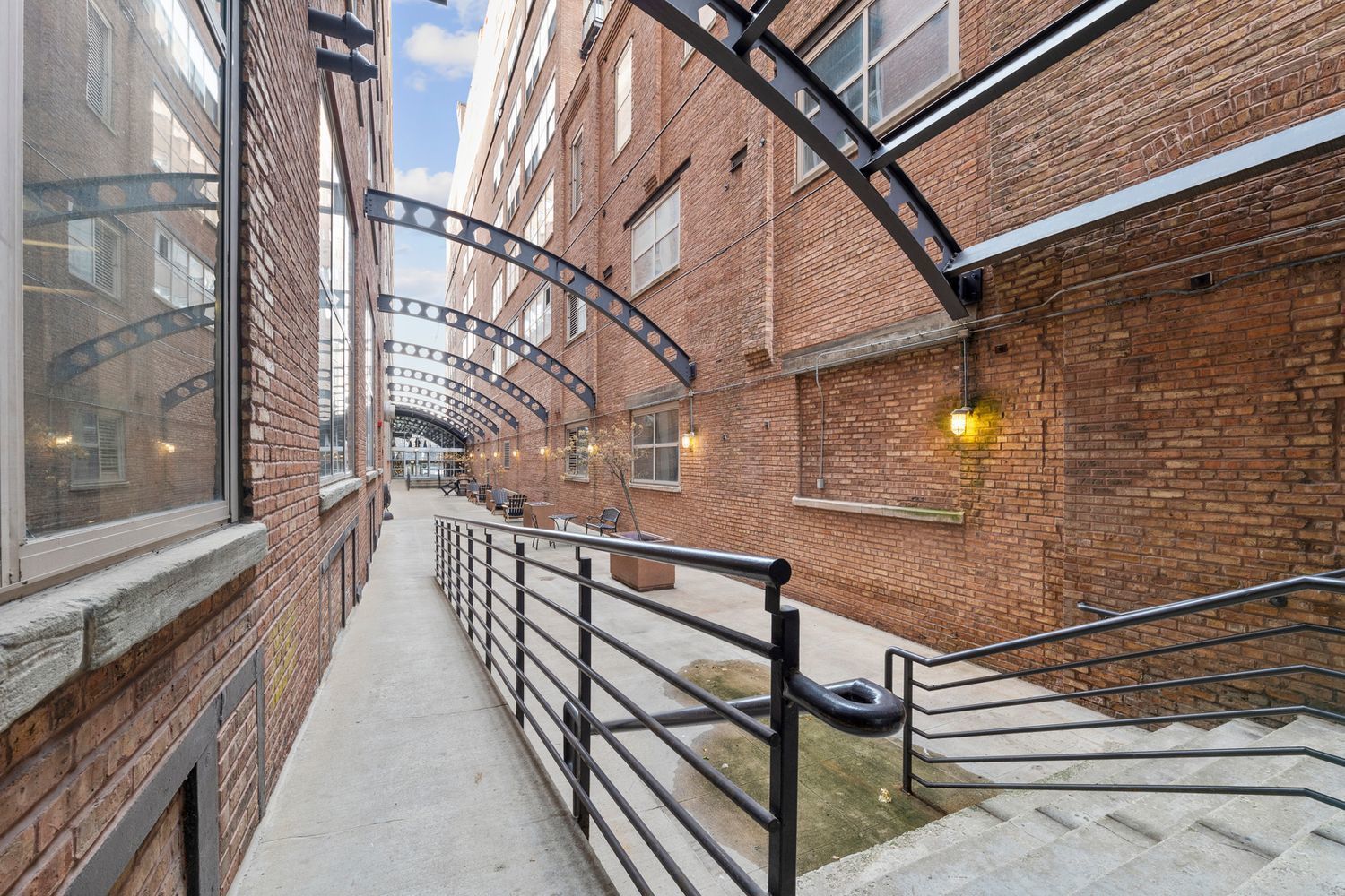 500 South Clinton Street, Unit 624 Chicago, IL 60607 - Photo 34 of 37 a view of balcony with wooden floor and stairs
