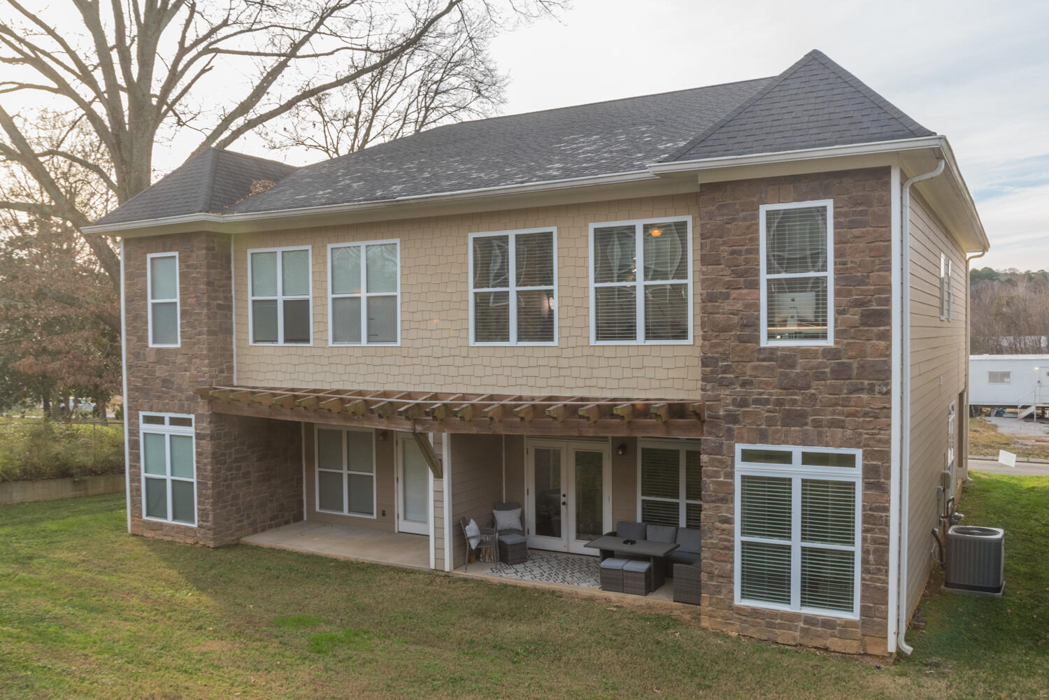 6752 Palms Court Chattanooga, TN 37421 - Photo 3 of 22 6752_Palms_Ct_05