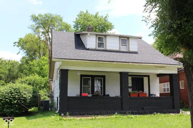 $190,000 | 1619 West Kessler Blvd N Drive, Indianapolis, IN 46222