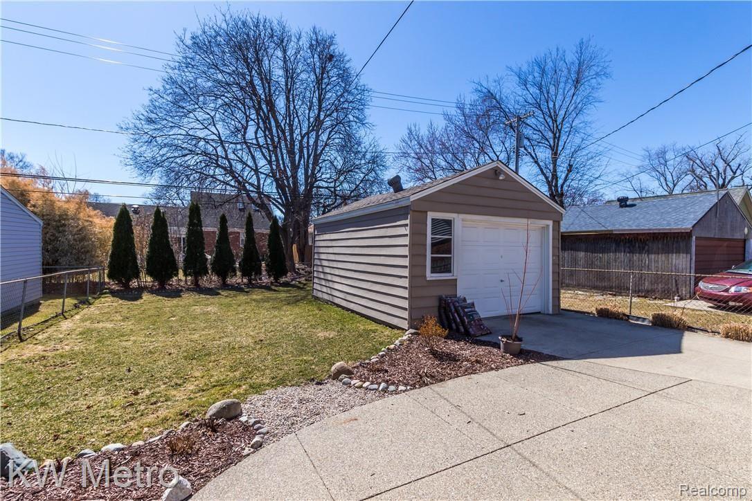785 Princeton Road Berkley, MI 48072 - Photo 25 of 28 Princeton-4.jpg