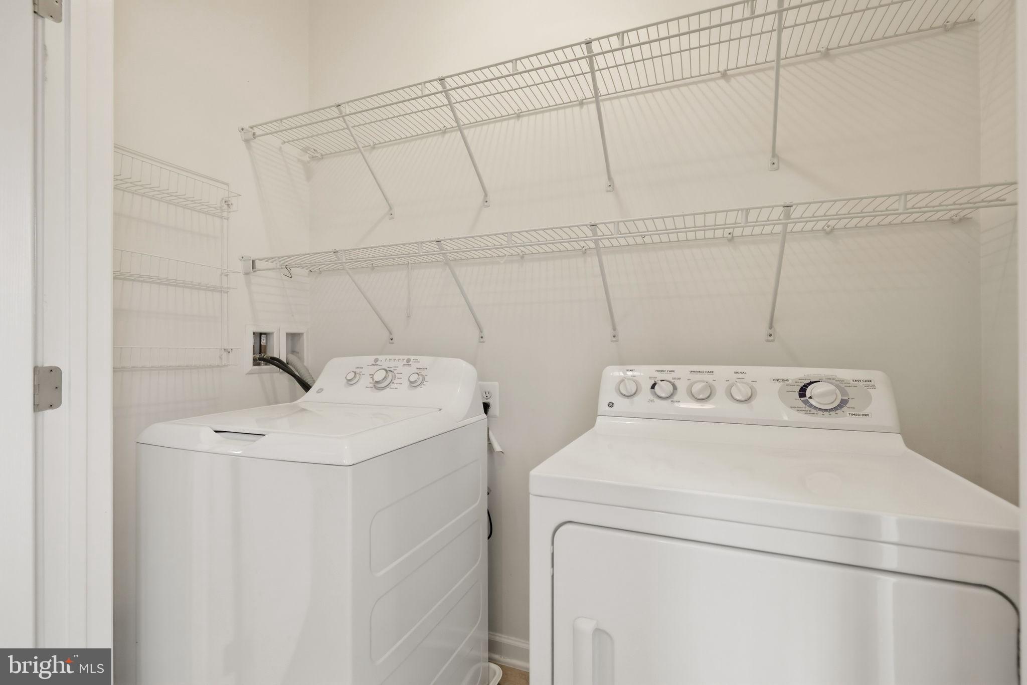 25156 Monteith Terrace Chantilly, VA 20152 - Photo 41 of 72 Efficient laundry space for modern living.