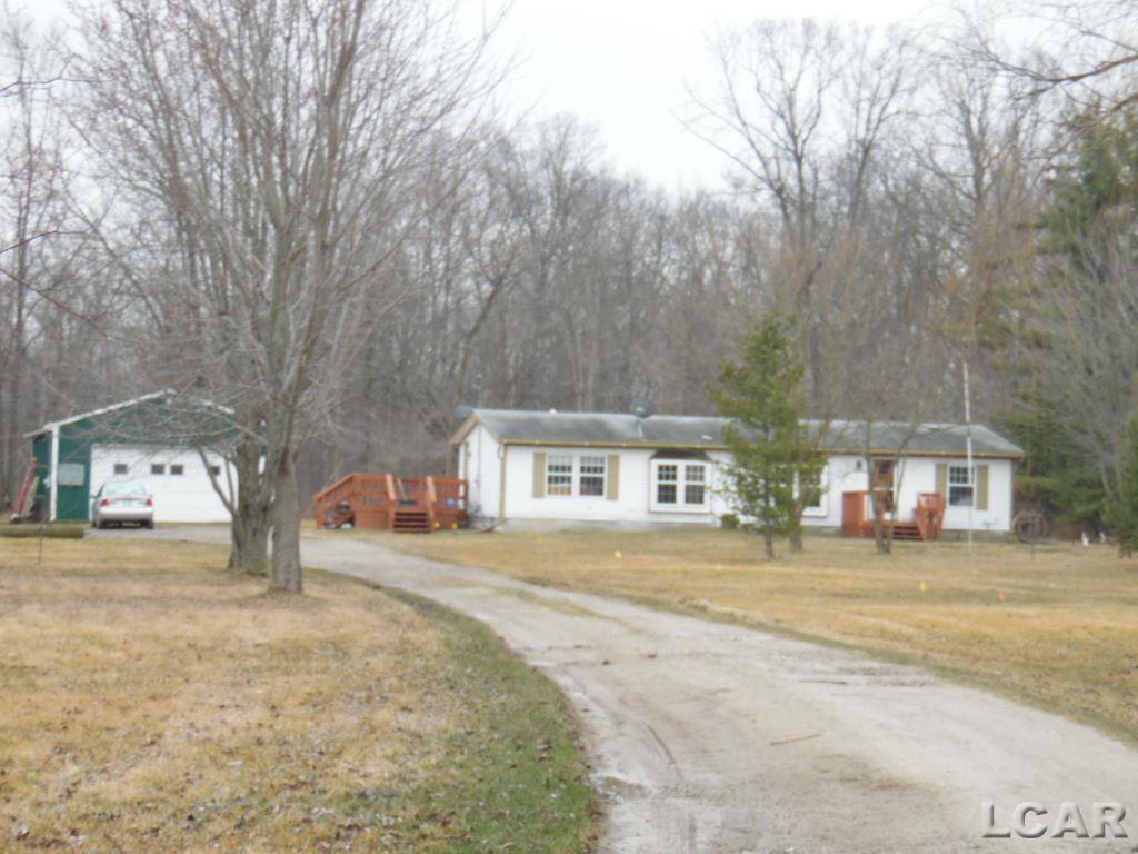 3861 Deerfield Road Adrian, MI 49221 - Photo 1 of 15