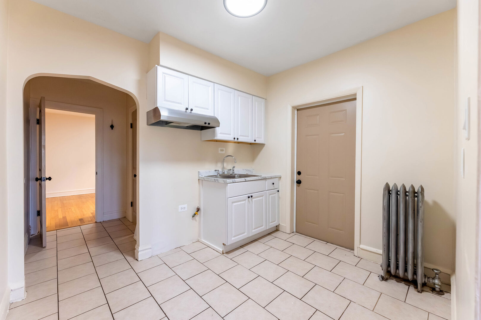 6352 South Francisco Avenue, Unit 2 Chicago, IL 60629 - Photo 7 of 11