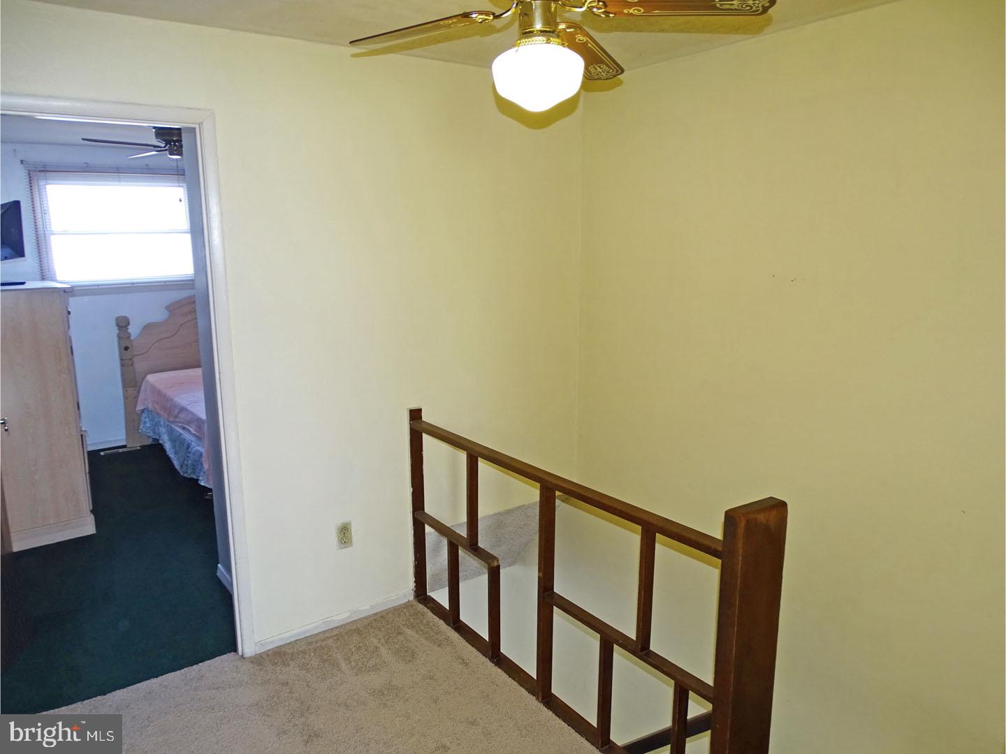 12203 Barbary Road Philadelphia, PA 19154 - Photo 7 of 18