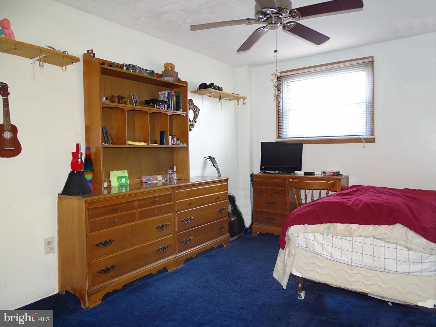 12203 Barbary Road Philadelphia, PA 19154 - Photo 8 of 18