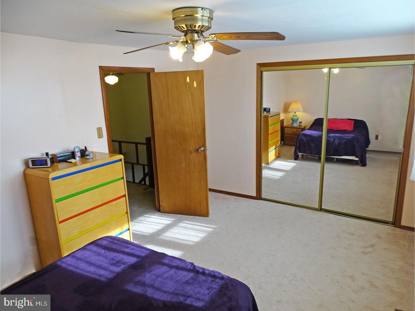 12203 Barbary Road Philadelphia, PA 19154 - Photo 10 of 18