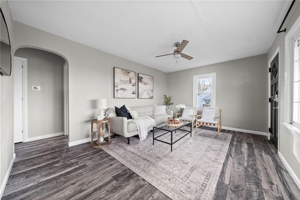 3130 Ridgeway Drive South Park, PA 15129 - Photo 3 of 49