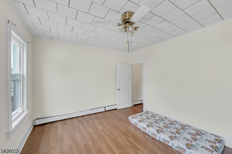 331 Forest Street Kearny, NJ 07032 - Photo 8 of 17