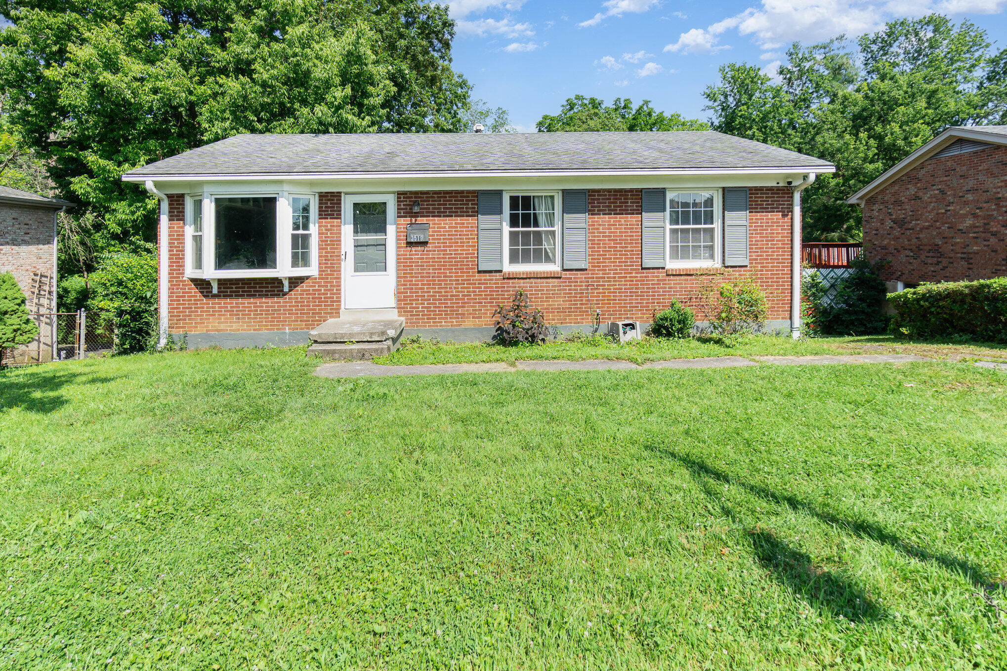 3519 Olympia Road Lexington, KY 40517 - Photo 1 of 24 file_142