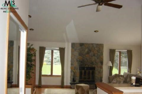 2200 Warrington Road Rochester, MI 48307 - Photo 6 of 9 746459-5.JPG