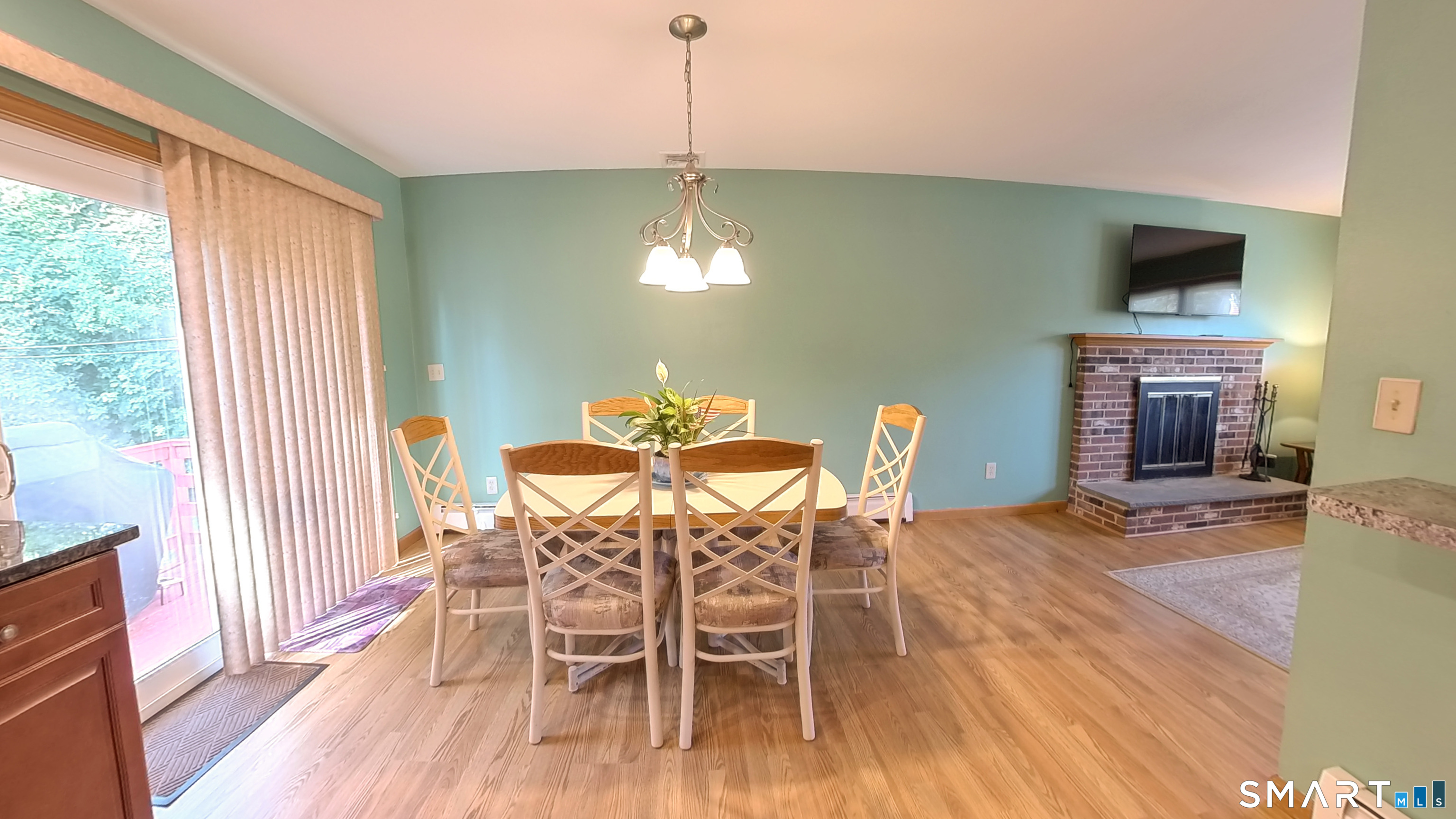 141 Constitution Street Wallingford, CT 06492 - Photo 20 of 37