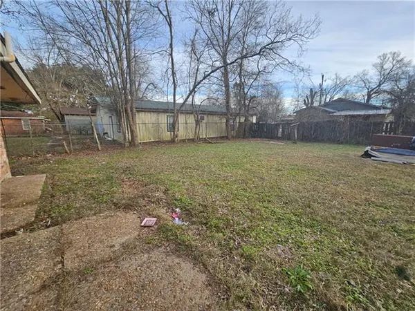 $59,900 | 682 Martin Luther King Drive, Marksville, LA 71351
