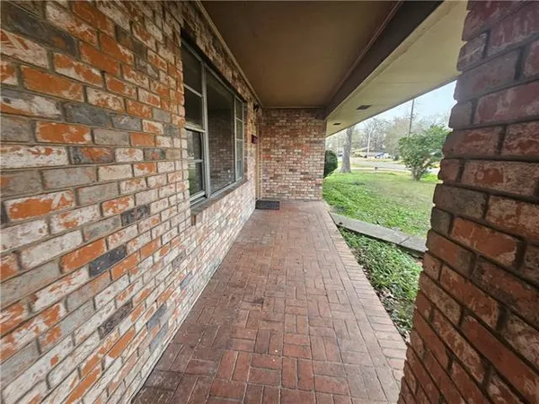 $59,900 | 682 Martin Luther King Drive, Marksville, LA 71351